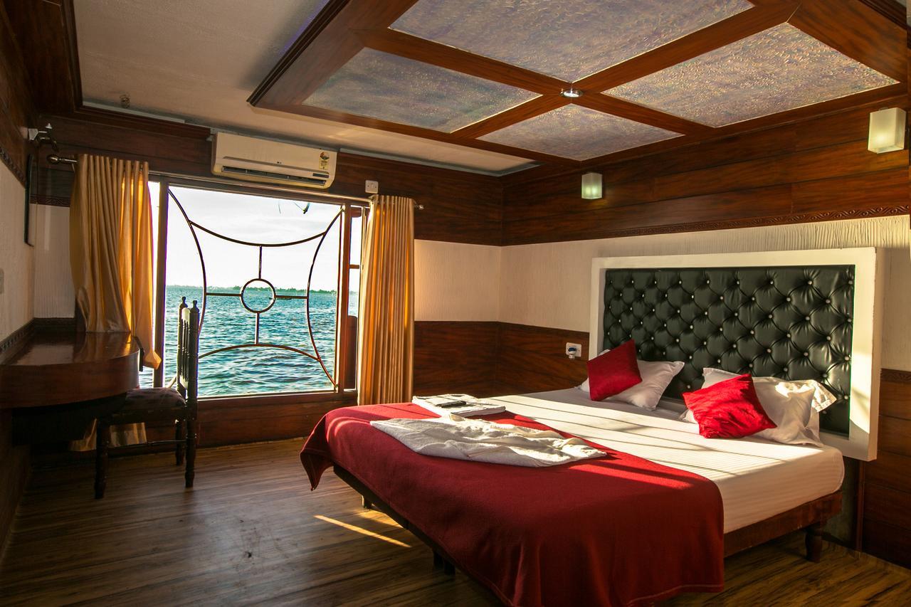 Hotel Harmony Houseboats Alappuzha Exteriér fotografie
